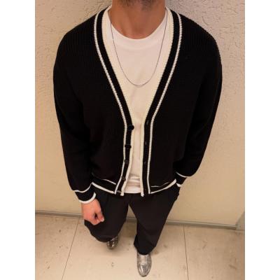 Şerit Detaylı Triko Hırka